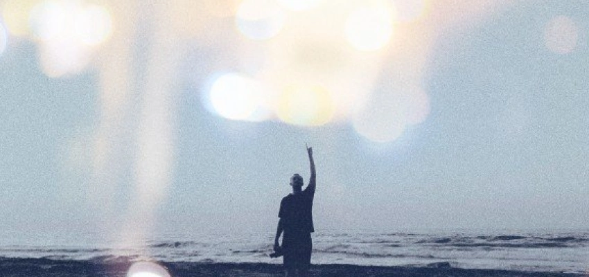 identitaetstrip. Salzkorn 2/2026