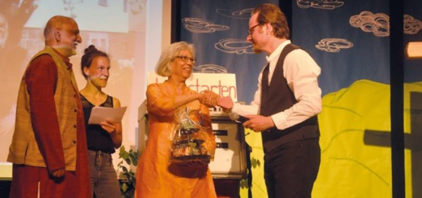 Beitragsbild zum Text: Gut ausgeleuchtet von Vishal Mangalwadi