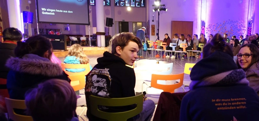 Beitragsbild zum Text: Denken oder denken lassen von: Klaus Sperr