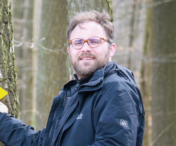 Beitragsbild zum Text: Gott ist der beste Denkmalpfleger von Simon Heymann