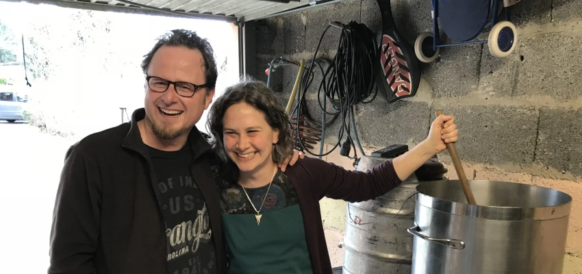 Wenn du es genau wissen willst. Ein Ehemann gibt Rechenschaft. Bild von Daniela und Konstantin Mascher.